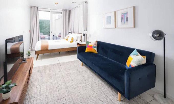 Midtown East Apartamento | Beautiful Studio with Patio in Midtown NYC! #202