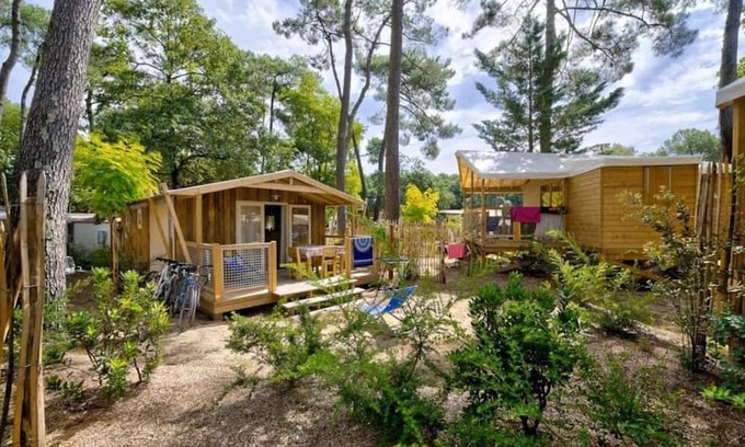 Saint-Hilaire-de-Riez Chalet De Esquí | Chalet 4 étoiles - Piscine - ccacghd