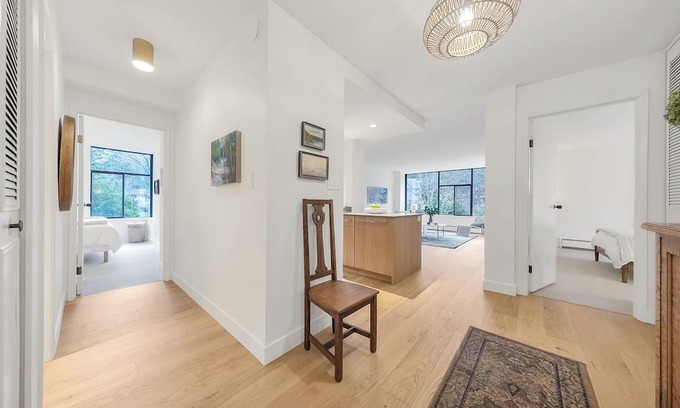 West Side Apartamento | D38 - Large 2 bedroom 2 bathroom