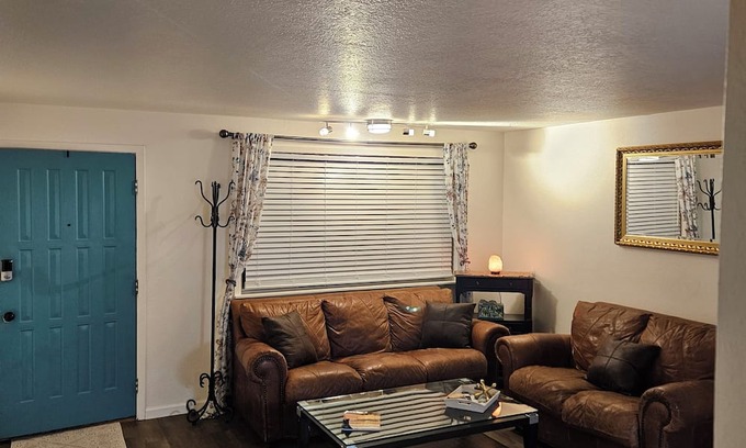 Boise Casa | No Place Like Home! Animals welcome