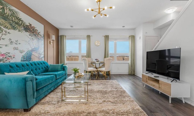 Niagara Falls Apartamento | LUX - Designer Penthouse Apt with Rooftop And Parking
