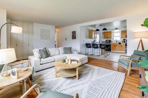 South Bend Casa | South Bend Home Less Than 2 Mi to Notre Dame Stadium!