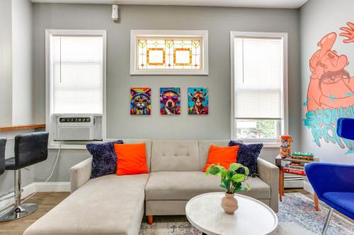 Elizabeth Apartamento | Convenient Elizabeth Apartment with Private Balcony!