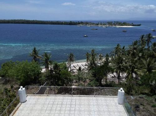 San Francisco Island Cama Y Desayuno | Islandview Whitehouse - Camotes