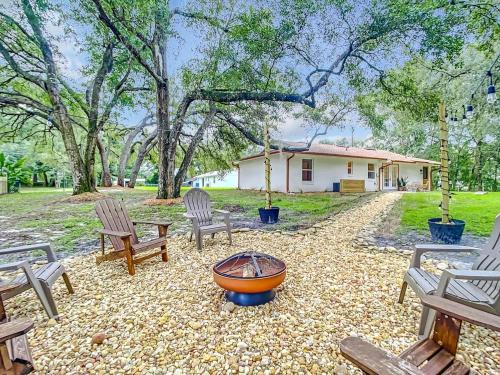 Orange City Casa | Boho Cottage By Blue Springs- 3 Bedrooms- 6 Guest