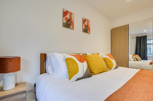 Little Hulton Casa | Modern and stylish 2 beds house