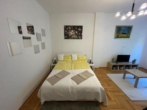 Ujlak Apartamento | Julia Apartman