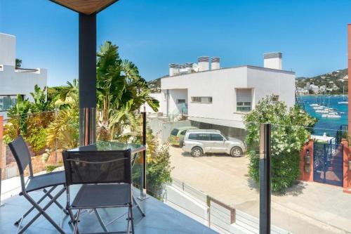 Ciudad de Ibiza Cama Y Desayuno | Ático de 2 plantas con piscina privada - Estancia de lujo cerca de Port BnB
