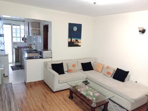 Nairobi Apartamento | Waridi Apartments, Thika road near Safari park hotel
