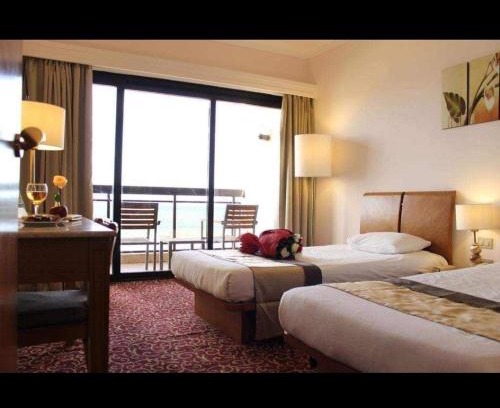 Al-Muntazah Hotel | غرف فندقية على شاطئ الإسكندرية Room in HOTEL on Alexandria Beach