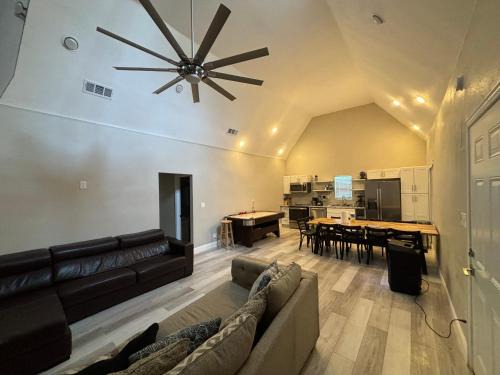Fort Worth Casa | Crystal Cove