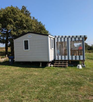 Mortagne-sur-Sevre Otro | Mobil home 4x8m et terrasse 18m2
