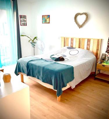 Cenon Casa | Chambre confortable