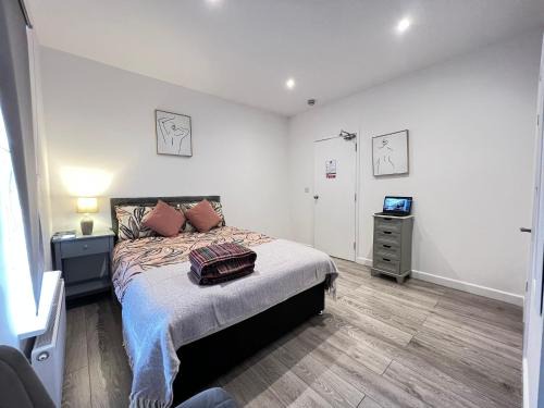 Broad Green Apartamento | Dunamis Staycation West Croydon