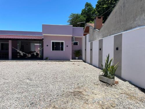 Morrinhos Casa | Casa 200m da Praia em Bombinhas