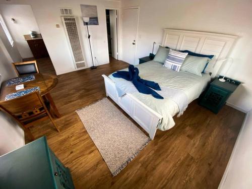Ocean Beach Apartamento | Lovely Studio only 1 Block to the Beach! (LB5)