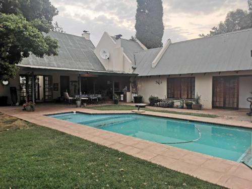Eikenhof Casa | The Stix Country Home