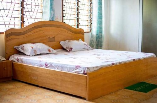 Nungua Casa | J in G Retreat Center