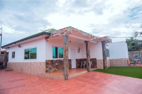 Santeo Casa | 7 Palms Bungalow