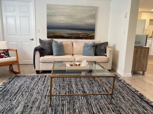Cobourg Casa | Serenity- Lg private garden near Lake Ontario