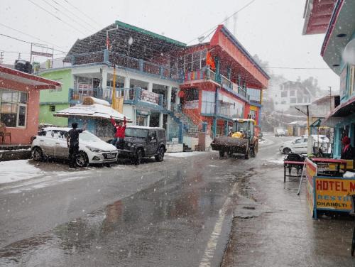 Dhanaulti Casa | Ashirwad guest house
