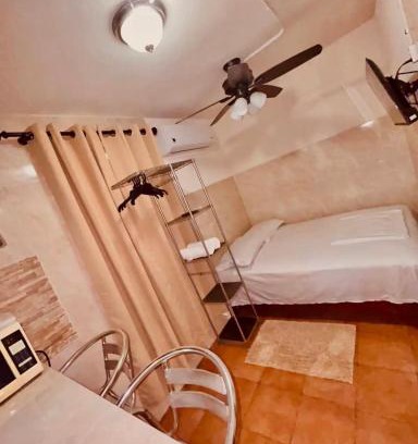 Brittons Hill Apartamento | RnR Guest House