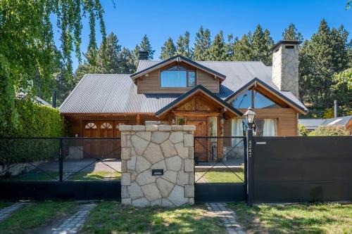 San Carlos de Bariloche Villa | Casa Patagónica con Pileta