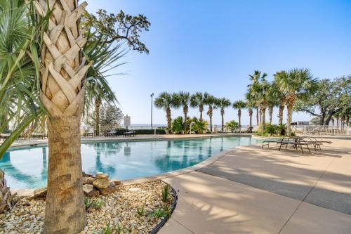 Gulfport Apartamento | Charming Gulfport Condo - Walk to Beach Access!