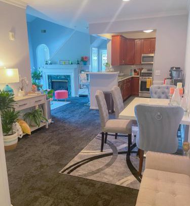 Fairfax Casa | Resort-style suite in Fairfax