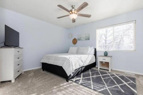 Logan Apartamento | 3 Bed, 1.5 bath Townhouse Close to USU & Main Street