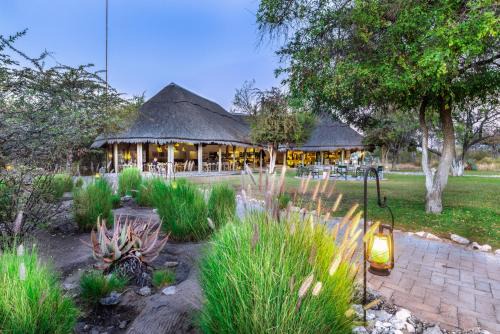 Tsumeb Complejo | Mushara Bush Camp